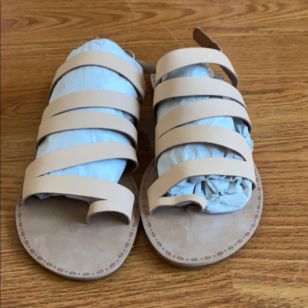 Women’s LUCKY BRAND sandals